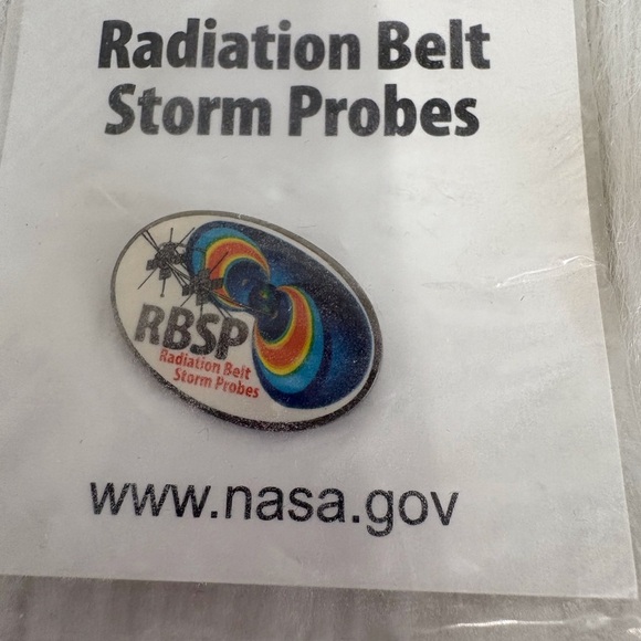 NASA Space Flight Pin Collection - Picture 3 of 6